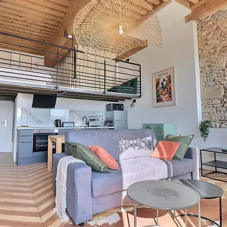 Charming With An Unobstructed View Lyon