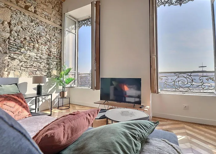 Apartmán Charming With An Unobstructed View