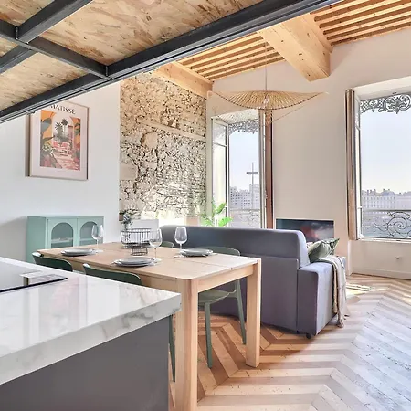 Apartmán Charming With An Unobstructed View *