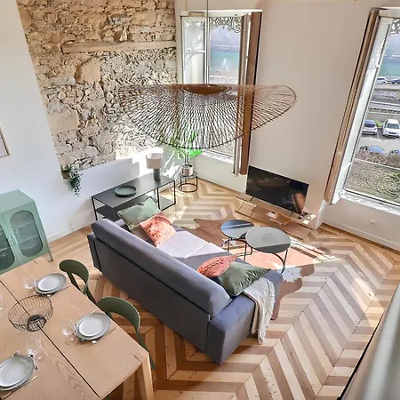 Charming With An Unobstructed View Apartmán Lyon